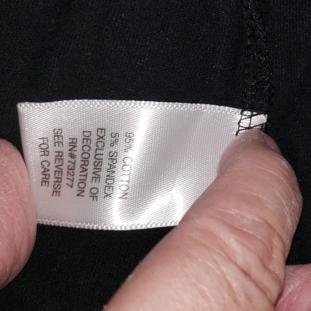 CROFT & BARROW WOMAN STRETCH TOP - Picture 3 of 4